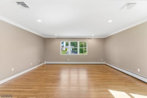 6 Oak Drive Randolph NJ 07869