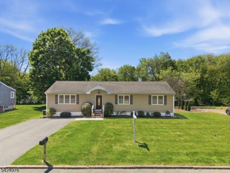 6 Oak Drive Randolph NJ 07869