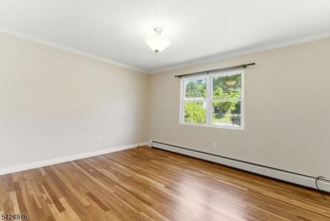6 Oak Drive Randolph NJ 07869