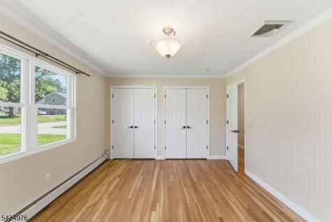 6 Oak Drive Randolph NJ 07869