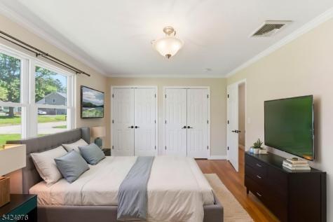 6 Oak Drive Randolph NJ 07869