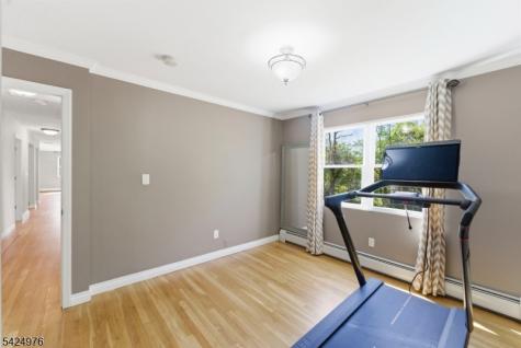 6 Oak Drive Randolph NJ 07869