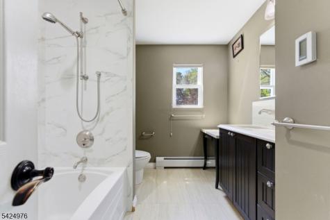 6 Oak Drive Randolph NJ 07869