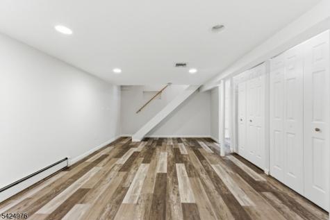 6 Oak Drive Randolph NJ 07869
