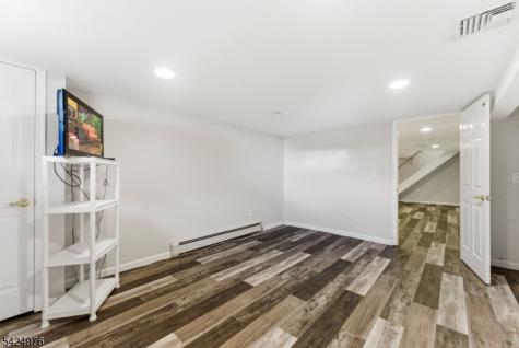 6 Oak Drive Randolph NJ 07869