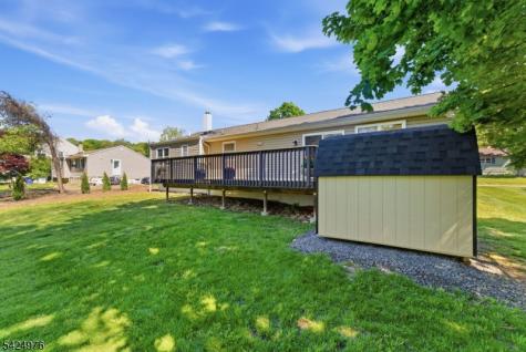 6 Oak Drive Randolph NJ 07869