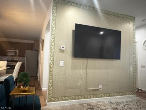 158 Woodland Avenue Ewing NJ 08638