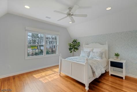7 Deerhill Drive Hohokus NJ 07423
