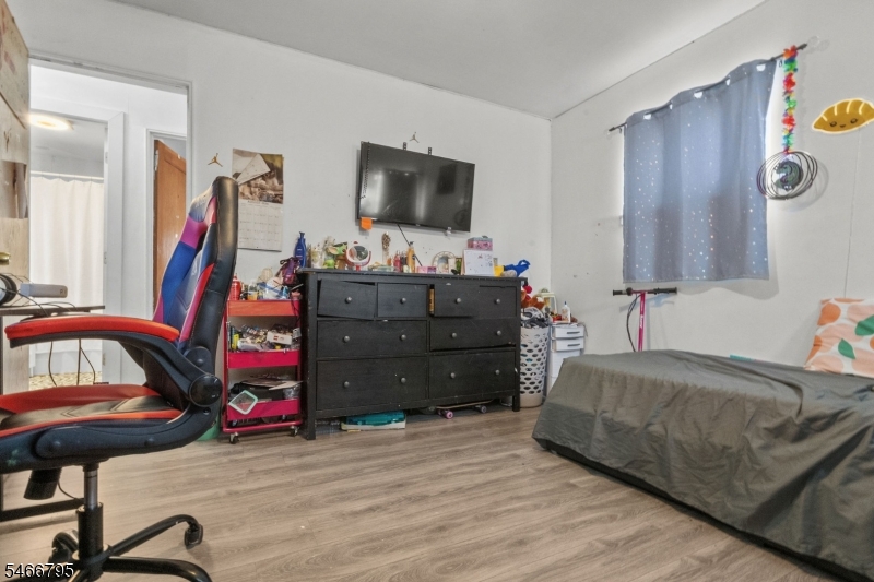 484 Raritan Road Roselle NJ 07203