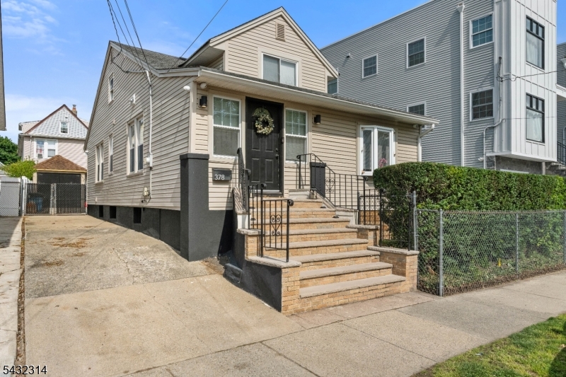 378 E 27th Street Paterson NJ 07514