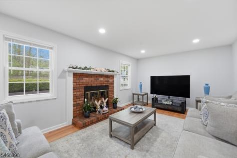 449 Richard Way North Plainfield NJ 07062