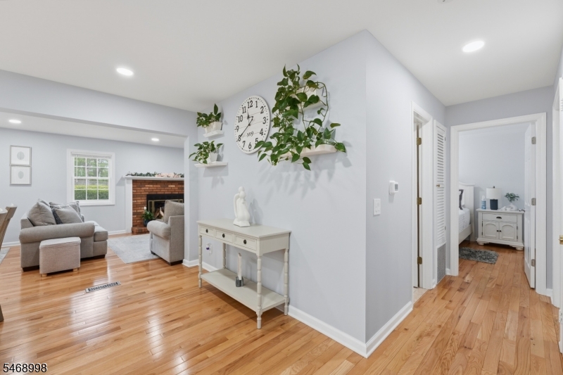 449 Richard Way North Plainfield NJ 07062