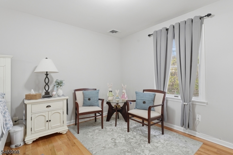 449 Richard Way North Plainfield NJ 07062