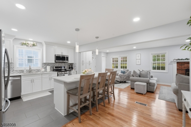 449 Richard Way North Plainfield NJ 07062