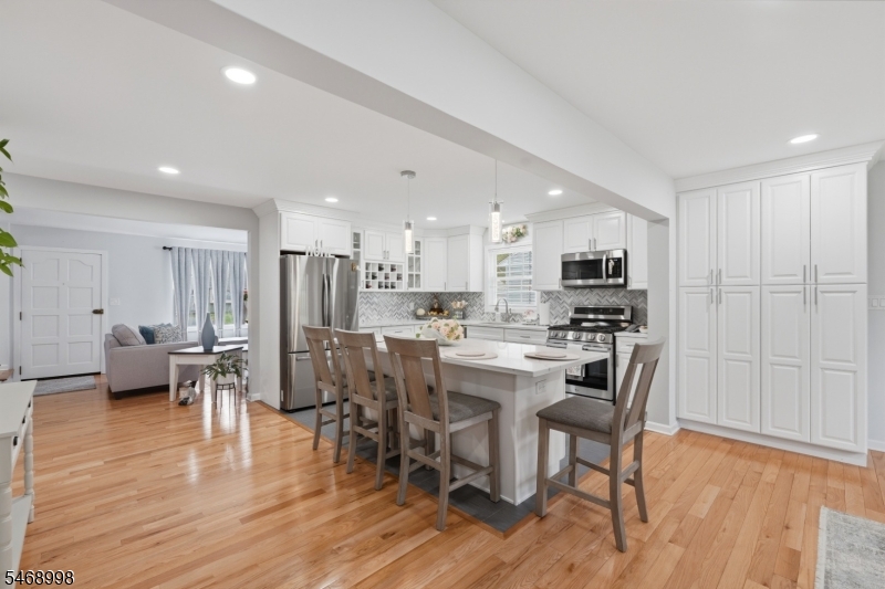 449 Richard Way North Plainfield NJ 07062