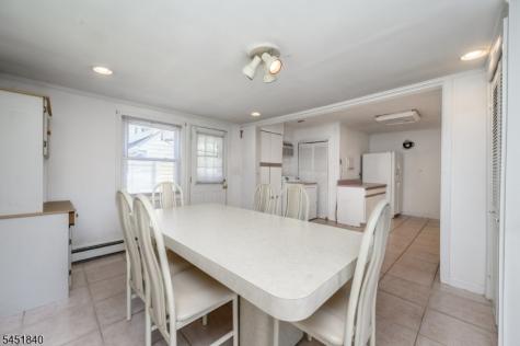 34 Hunterdon Road West Orange NJ 07052