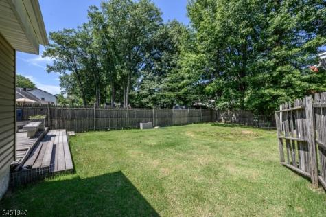34 Hunterdon Road West Orange NJ 07052