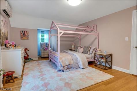 11 Manor Road Verona NJ 07044