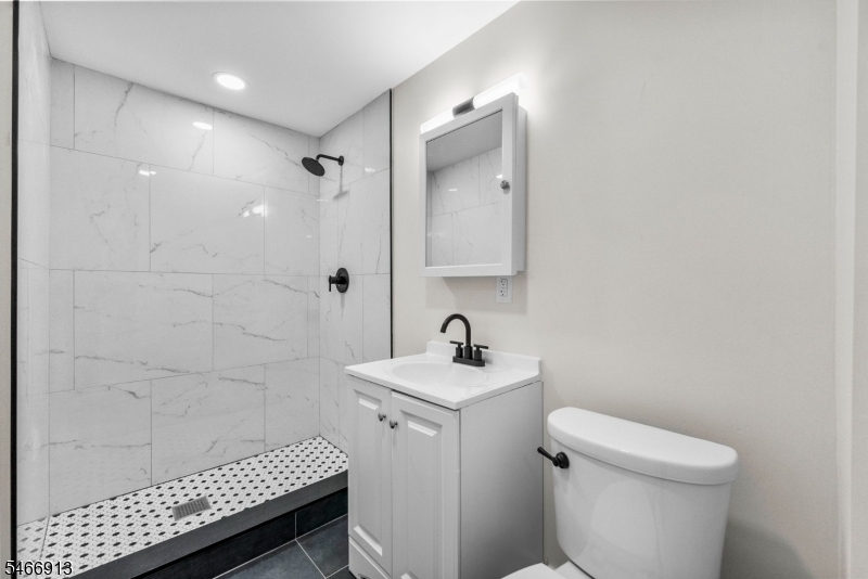 128 E 30th Street Paterson NJ 07514