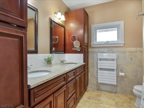 20 Forest Avenue Hawthorne NJ 07506
