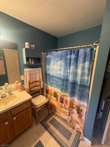 7 W Woodland Avenue Middle NJ 08210