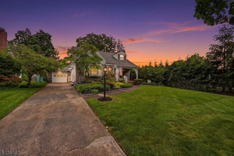 47 Victor Place Hawthorne NJ 07506