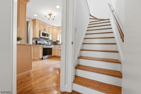47 Victor Place Hawthorne NJ 07506