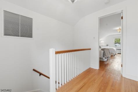 47 Victor Place Hawthorne NJ 07506
