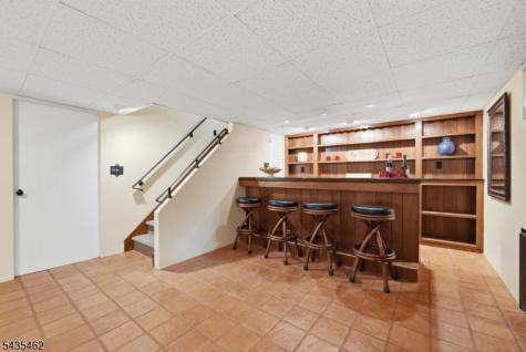 47 Victor Place Hawthorne NJ 07506