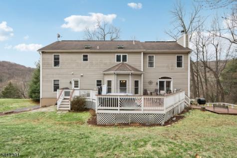 64 Fords Road Randolph NJ 07869