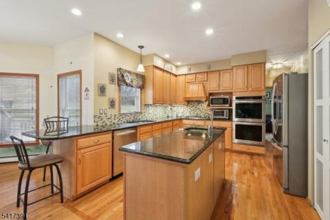 64 Fords Road Randolph NJ 07869