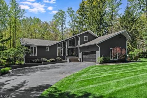 4 Colonel Evans Drive Morris NJ 07960