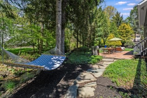 4 Colonel Evans Drive Morris NJ 07960