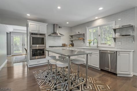 4 Colonel Evans Drive Morris NJ 07960