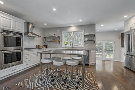 4 Colonel Evans Drive Morris NJ 07960