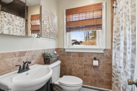 27 Heather Hills Drive Jefferson NJ 07438