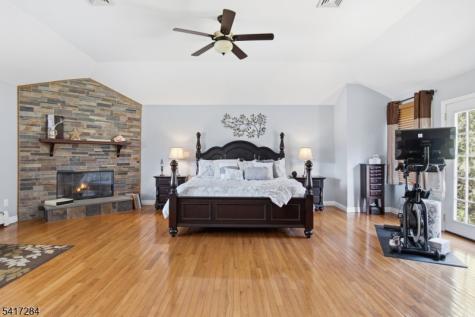 27 Heather Hills Drive Jefferson NJ 07438