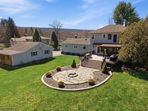 27 Heather Hills Drive Jefferson NJ 07438