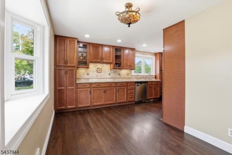 641 Greenbrook Road North Plainfield NJ 07063
