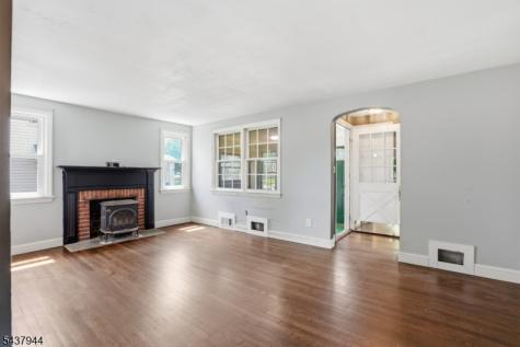 641 Greenbrook Road North Plainfield NJ 07063