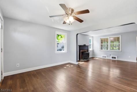 641 Greenbrook Road North Plainfield NJ 07063