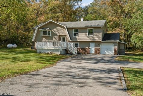 20 Karrville Road Mansfield NJ 07865