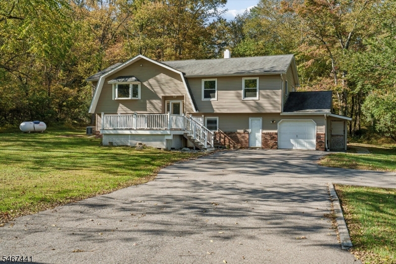 20 Karrville Road Mansfield NJ 07865