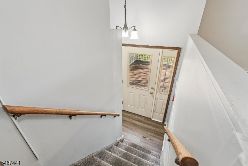 20 Karrville Road Mansfield NJ 07865