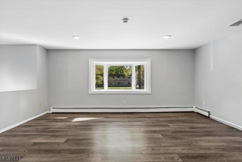 20 Karrville Road Mansfield NJ 07865