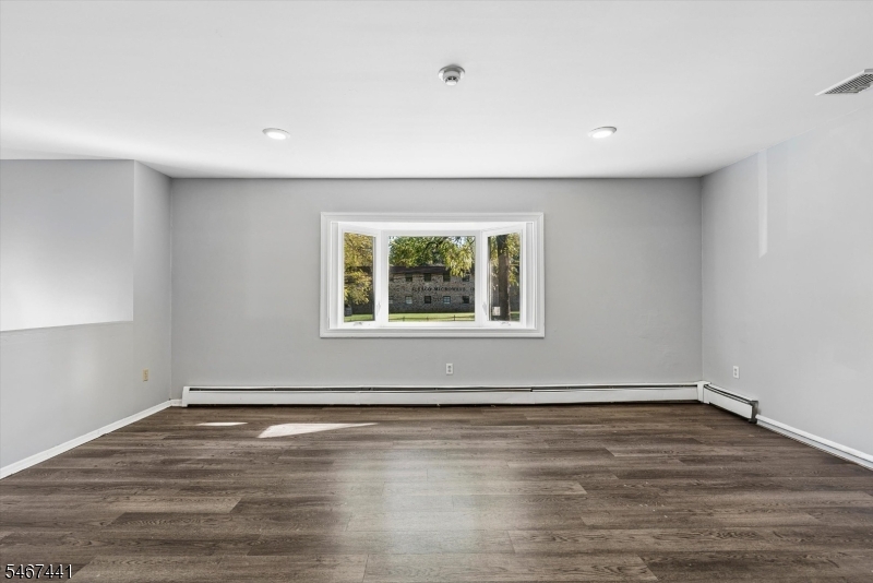 20 Karrville Road Mansfield NJ 07865