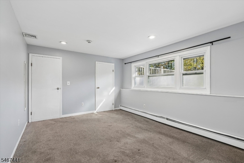 20 Karrville Road Mansfield NJ 07865