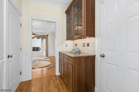 1 Hartman Court Clark NJ 07066