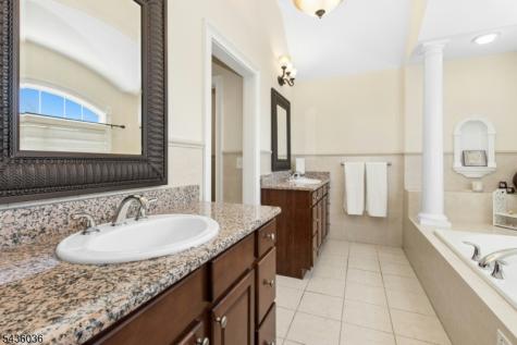 1 Hartman Court Clark NJ 07066