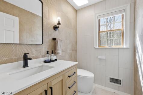931 Vosseller Avenue Bridgewater NJ 08836